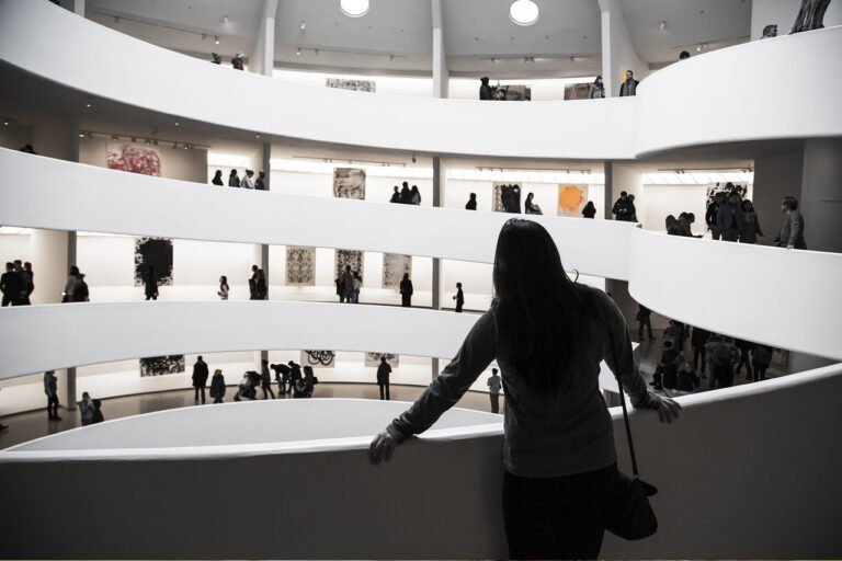 How Museum Spaces Shape the Visitor Experience